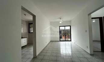 Imagem 4: Apartamento no Canto do Forte, 2 dormitórios, sacada, confira na imobiliária em Praia Gran