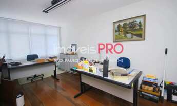 Imagem 5: Prédio de 6 andares próximo ao metrô Saúde