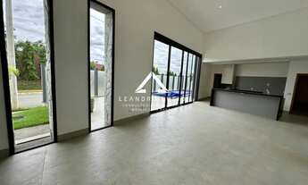 Imagem 4: Casa em Condomínio para Venda em Senador Canedo, Jardins Capri, 3 dormitórios, 3 suítes, 4