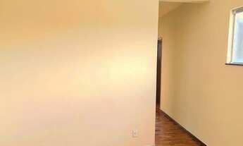 Imagem 4: Apartamento com 3 dormitórios para alugar, 90 m² por R$ 900,00/mês - Bairu - Juiz de Fora