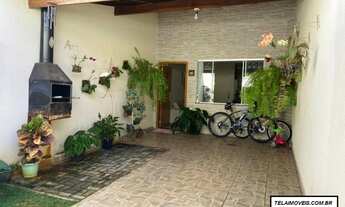 Imagem 2: Casa para Venda em Goiânia, Setor Faiçalville, 3 dormitórios, 2 suítes, 2 banheiros, 3 vag