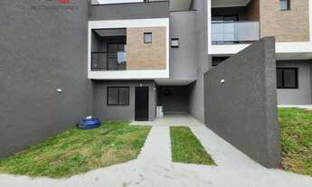 Imagem 2: Sobrado para Venda em Curitiba, Uberaba, 3 dormitórios, 1 suíte, 3 banheiros, 1 vaga