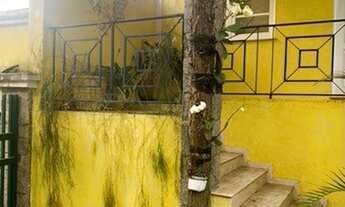 Imagem 3: Casa de condomínio para aluguel tem 320 metros quadrados com 4 quartos