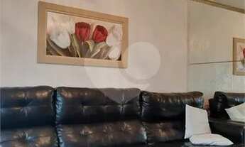 Imagem 3: Linda casa reformada em condomínio