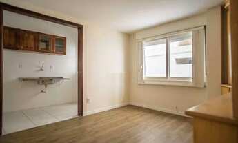 Imagem 2: Apartamento para venda com 37 metros quadrados com 1 quarto em Centro Histórico - Porto Al