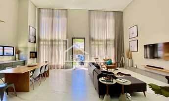 Imagem: FLORIANÓPOLIS - Casa Padrão - CACHOEIRA