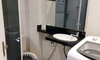 Imagem 7: Centro Apartamento frente reformado recentemente decorado completamente mobiliado