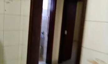 Imagem 2: Alugo um apartamento amplo, bem ventilado local tranquilo