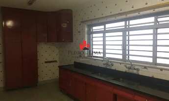 Imagem 5: Casa na Vila Matilde com 400 m² sendo 4 dormitórios e 04 vagas cobertas