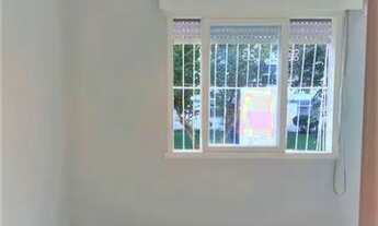 Imagem 2: DIVISA ALUGA AP 01 dorm com ar condicionado e cozinha com cooktop próximo Shopping Iguate