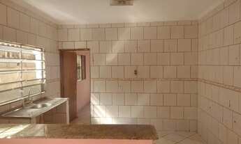 Imagem 4: Casa 3 cômodos 800