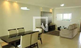 Imagem: Casa para Aluguel - Granada, 3 Quartos