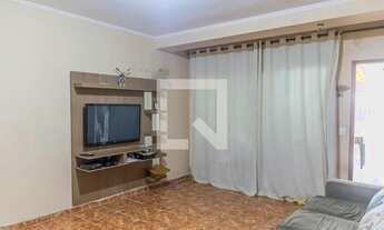 Imagem 4: Casa para Aluguel - Botujuru, 3 Quartos, 170 m2