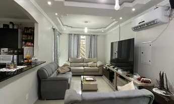 Imagem 3: Casa no conjunto FALMBOYAN