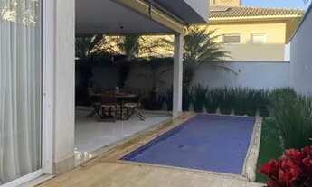 Imagem: Casa de condomínio térrea para venda tem