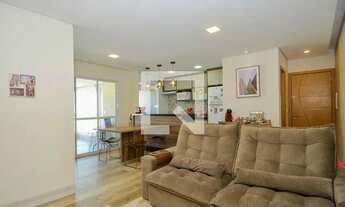 Imagem 4: Apartamento à Venda - Vila Galvão, 3 Quartos, 99 m2