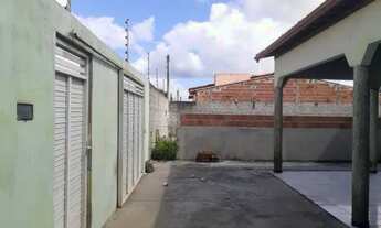 Imagem 3: Casa no Loteamento Bom Viver com 3 quartos, sendo 1 com suíte