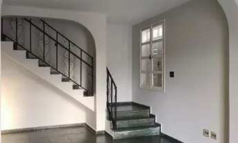 Imagem 7: Casa para aluguel possui 152 metros quadrados com 4 quartos em Centro - Montes Claros - MG