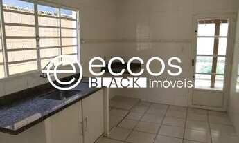 Imagem 5: CASA RESIDENCIAL em UBERLÂNDIA - MG, CIDADE JARDIM