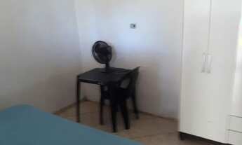 Imagem 2: Kit net ao lado da UEM