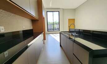 Imagem 5: Casa de condomínio para venda possui 174 metros quadrados com 3 quartos