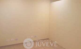 Imagem 4: IMOBILIÁRIA JUVEVÊ ALUGA CASA COMERCIAL CENTRO PRX VISCONDE GUARAPUAVA MERCADO MUNICIPAL R