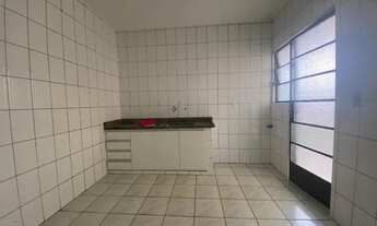 Imagem 4: Apartamento com 03 dormitórios- 98m² por R$ 1.700,00