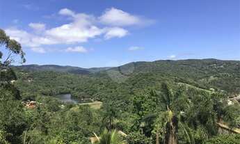 Imagem 3: Casa no refúgio da Serra dentro do Alpes da Cantareira com vista dos sonhos