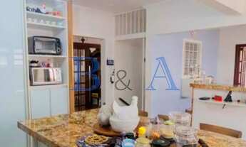 Imagem 5: Térrea Assobradada - 350m2 - 3 suítes - 6 vagas - Totalmente reformada - Entrar e morar