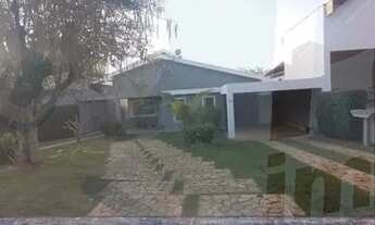 Imagem 2: Casa em Condomínio com 4 quartos para alugar por R$ 4500.00, 255.38 m2 - JARDIM COLINAS DE