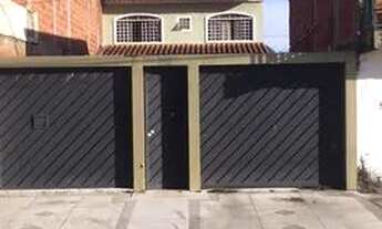 Imagem: Excelente sobrado a venda 2qts lote 147m²