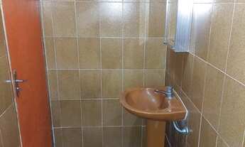 Imagem 7: Casa com 2 Quartos , 1 banheiro e varanda para Alugar, por R$ 700/Mês