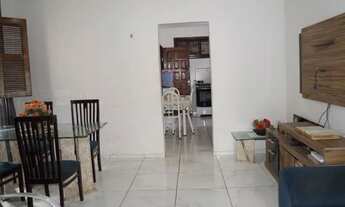 Imagem 2: Casa para venda com 130 metros quadrados com 3 quartos