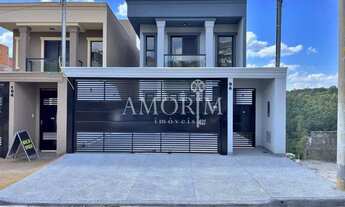 Imagem: Casa para venda tem 180 metros quadrados