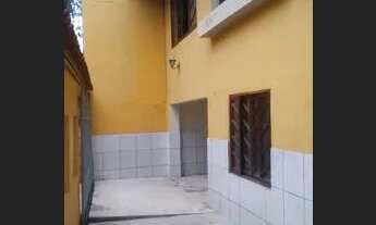 Imagem 7: Casa na Granja 5qts, send 2 suítes, 5brs, 10vgs, quintal grande