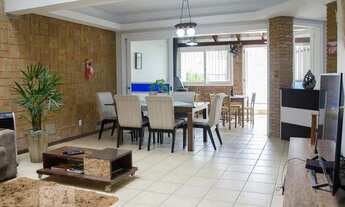 Imagem 5: Casa à Venda - Centro, 4 Quartos, 242 m2