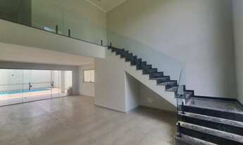 Imagem: Casa com 4 dormitórios, sendo 2 suítes