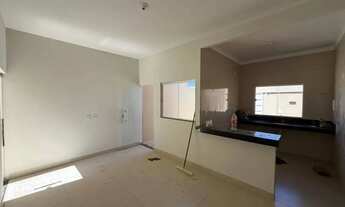 Imagem 6: Casa para Venda em Montes Claros, Independência, 2 dormitórios, 1 banheiro, 1 vaga