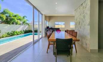 Imagem: Casa sobrado com 4 suítes à venda em condomínio