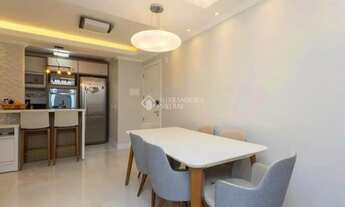 Imagem 5: Imóvel para venda tem 71 metros quadrados com 3 quartos em Jardim Itu - Porto Alegre - RS