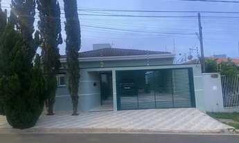 Imagem: Casa para venda possui 180 metros quadrados