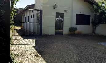 Imagem 6: Imóvel a venda na rua principal