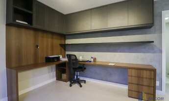 Imagem 5: Amplo apartamento com 3 dormitórios em excelente localização, à venda no Centro de Florian