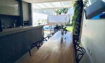 Imagem 2: Casa Térrea para venda com 236 metros quadrados com 3 quartos