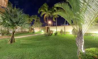 Imagem 3: ALUGO POR TEMPORADA - Casa Super Luxo - 5 Suítes AR/TV - 20 Pessoas - Apenas 100m do Beach