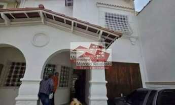 Imagem: Sobrado com estúdio de artes para artistas