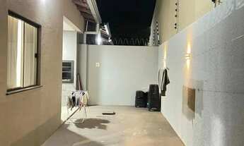 Imagem 8: Casa de Alto Padrão com Energia Solar com 2 quartos sendo um suíte