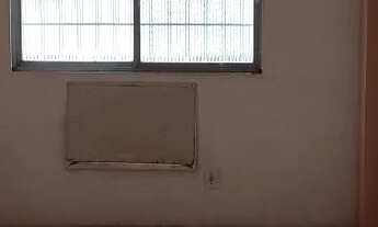 Imagem 2: Apartamento para Venda em São Gonçalo, Porto Novo, 2 dormitórios, 1 banheiro, 1 vaga