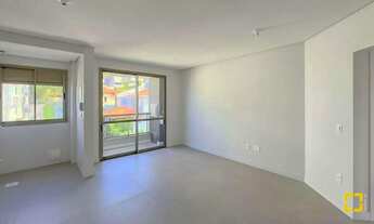 Imagem 4: Apartamento - 3 dormitórios - Sacada com Churrasqueira - 1 vaga - Carvoeira - Florianópoli