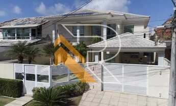 Imagem 4: À venda casa espetacular com 05 quartos, 500 m2 de área construída e 600 m2 de terreno, em